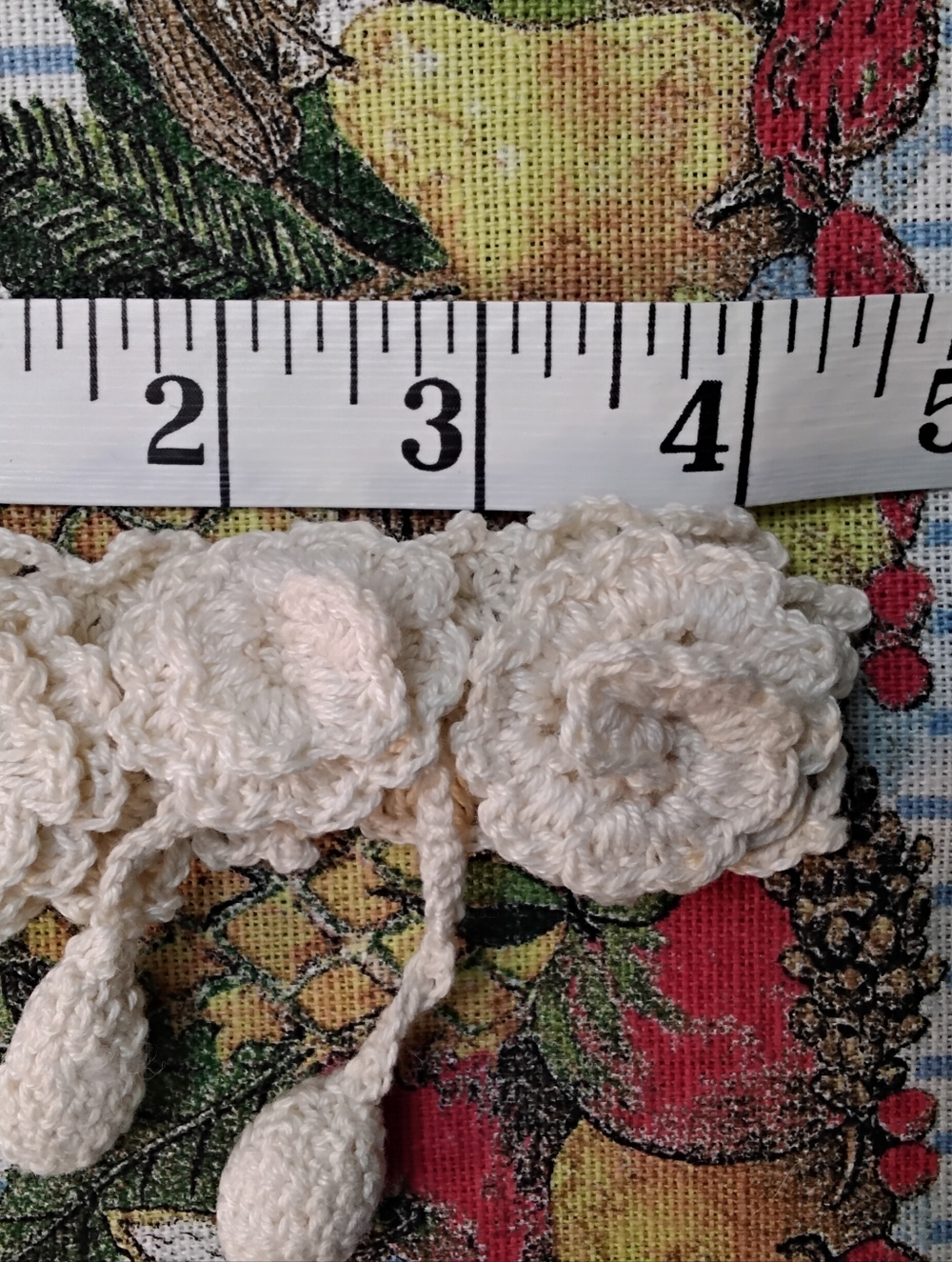 3949 Handmade Hair Clip Crochet Flower Trim in Cream - Picture 2 of 3